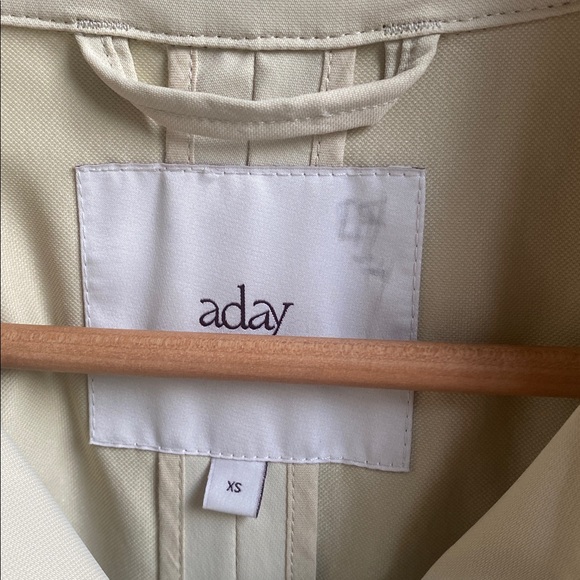 ADAY Legacy Trench in Sesame - Picture 7 of 17